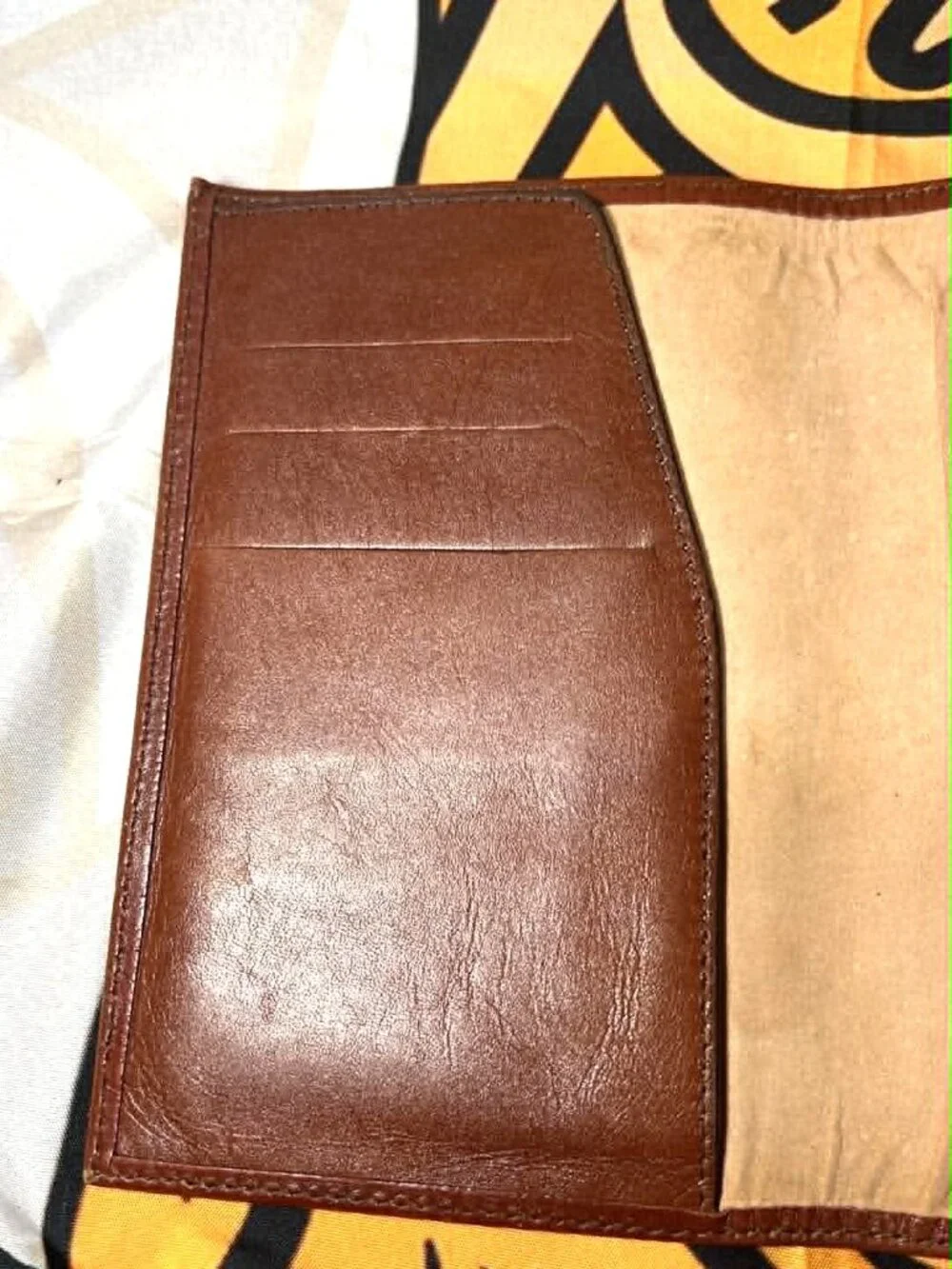 Gianni Valenti Brown Leather Wallet / Passport Holder